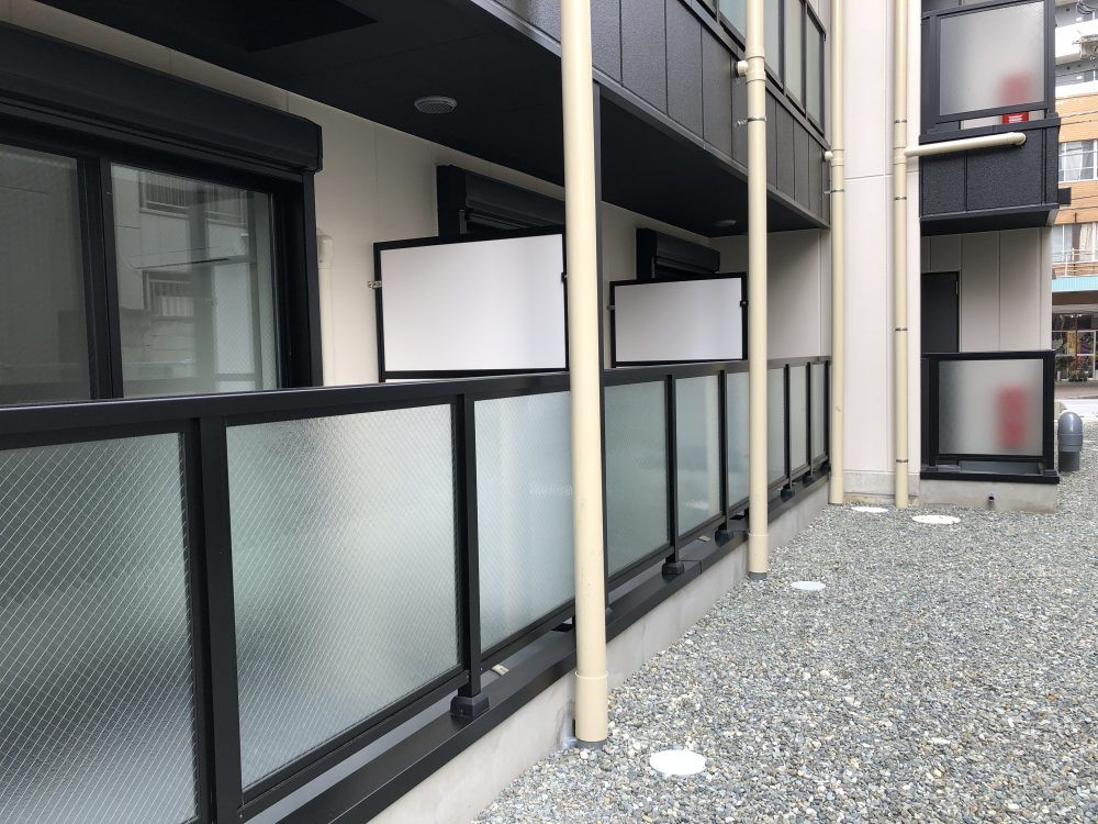 相川スリーエフ 新宿店のマンションの玄関ドアやサッシ工事 マド本舗新宿店の施工後の写真3